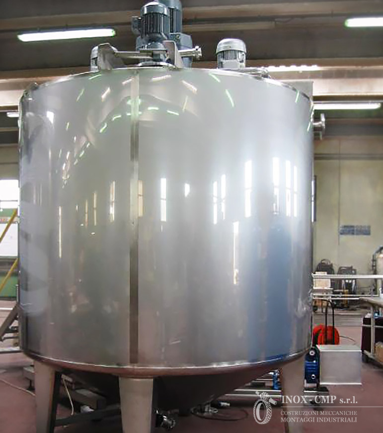 Tank-con-agitatori-inox-cmp-srl©