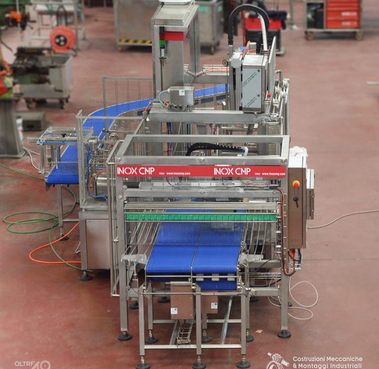 linea_automatica_confezionamento_prodotti_alimentari_inox_cmp_4p